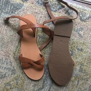 NWOT Madewell leather strap sandals